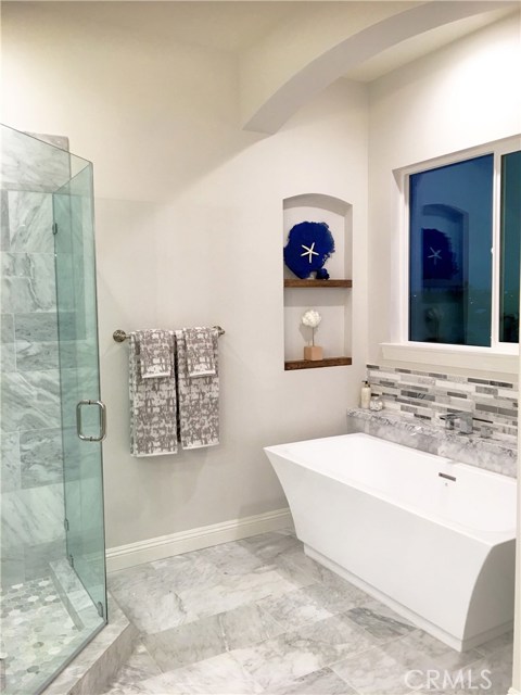 2417 Graham Avenue, Redondo Beach, California 90278, 5 Bedrooms Bedrooms, ,4 BathroomsBathrooms,Residential,Sold,Graham,SB18142086