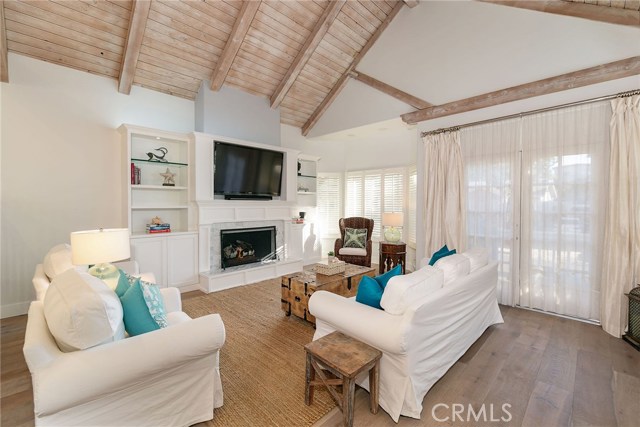 1741 Dixon Street, Redondo Beach, California 90278, 3 Bedrooms Bedrooms, ,2 BathroomsBathrooms,Residential,Sold,Dixon,SB19023869