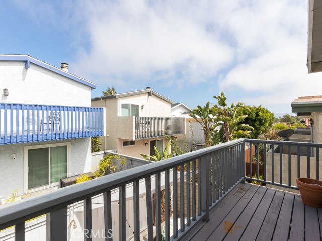 1616 Herrin Street, Redondo Beach, California 90278, 3 Bedrooms Bedrooms, ,2 BathroomsBathrooms,Residential,Sold,Herrin,SB20150714