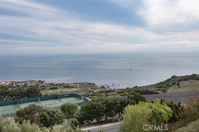 30836 Via La Cresta, Rancho Palos Verdes, California 90275, 4 Bedrooms Bedrooms, ,2 BathroomsBathrooms,Residential,Sold,Via La Cresta,PV18067538