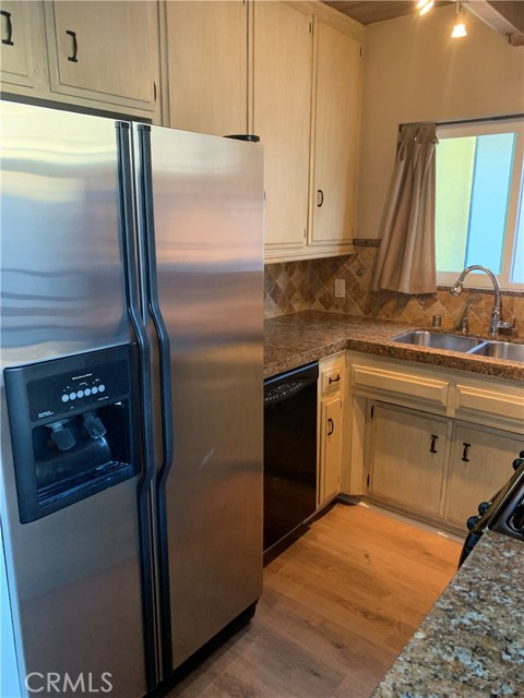 1505 Crest Drive, Manhattan Beach, California 90266, 3 Bedrooms Bedrooms, ,3 BathroomsBathrooms,Residential,Sold,Crest,SB20189382