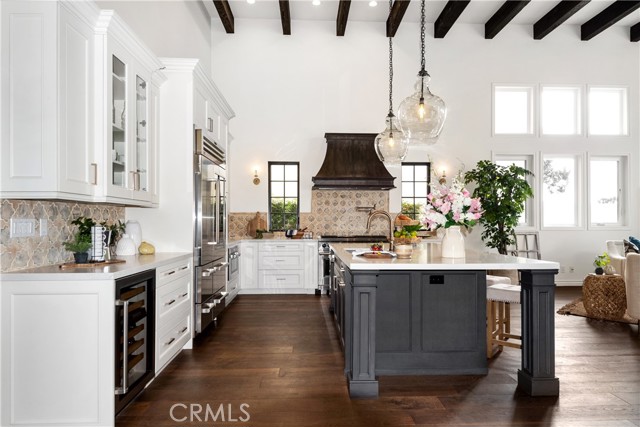 2322 Laurel Bluff Drive, Manhattan Beach, California 90266, 4 Bedrooms Bedrooms, ,3 BathroomsBathrooms,Residential,Sold,Laurel Bluff,SB21167191