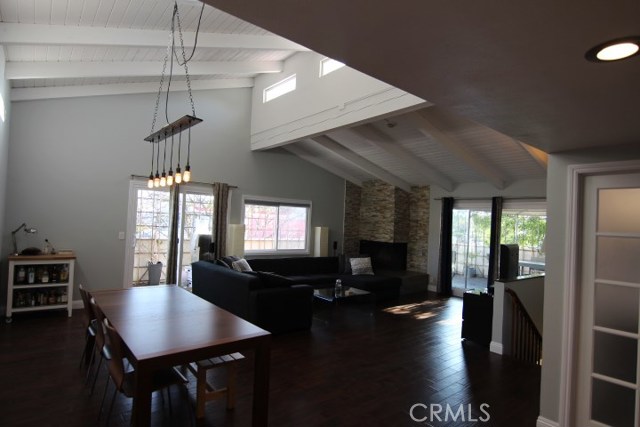 2200 Mathews Avenue, Redondo Beach, California 90278, 3 Bedrooms Bedrooms, ,2 BathroomsBathrooms,Residential,Sold,Mathews,SB17088942