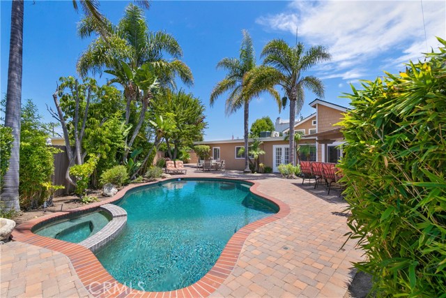 Photo of 1579 San Bernardino Place, Costa Mesa, CA 92627