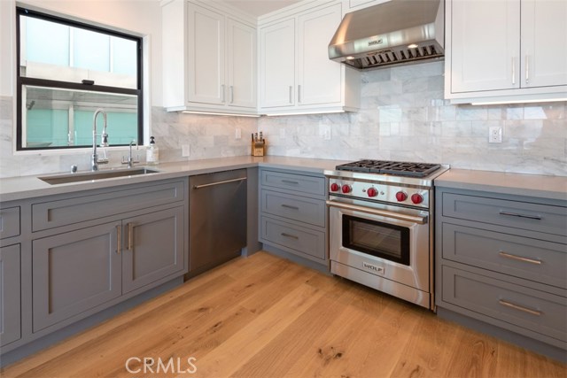 1208 The Strand, Manhattan Beach, California 90266, 2 Bedrooms Bedrooms, ,2 BathroomsBathrooms,Residential,Sold,The Strand,SB20234842
