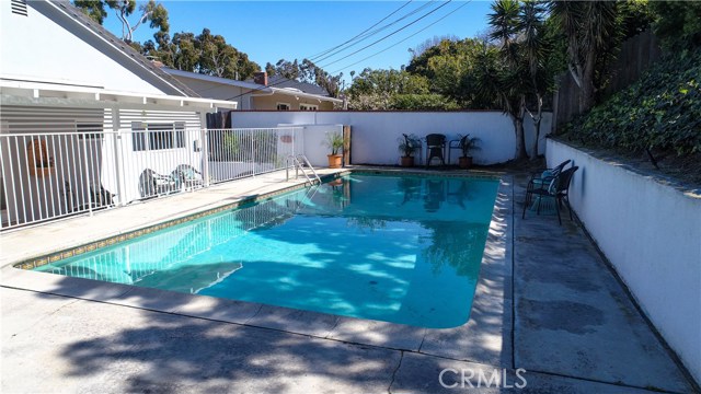 149 Vista Del Parque, Redondo Beach, California 90277, 4 Bedrooms Bedrooms, ,1 BathroomBathrooms,Residential,Sold,Vista Del Parque,PV19039225