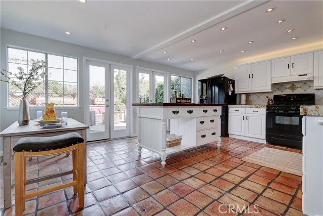 1627 Van Horne Lane, Redondo Beach, California 90278, 3 Bedrooms Bedrooms, ,1 BathroomBathrooms,Residential,Sold,Van Horne,SB20069859