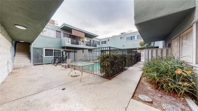 2 Bed Home for Sale in North Hollywood, California