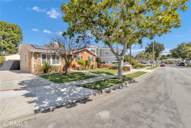 2727 Alvord Lane, Redondo Beach, California 90278, 3 Bedrooms Bedrooms, ,2 BathroomsBathrooms,Residential,Sold,Alvord,SB21067765