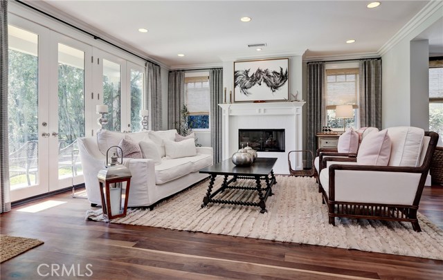 569 35th Street, Manhattan Beach, California 90266, 5 Bedrooms Bedrooms, ,5 BathroomsBathrooms,Residential,Sold,35th,SB19044289