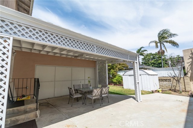 2103 Perry Avenue, Redondo Beach, California 90278, 3 Bedrooms Bedrooms, ,3 BathroomsBathrooms,Residential,Sold,Perry,SB19103144