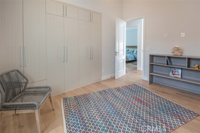 2410 Huntington Lane, Redondo Beach, California 90278, 4 Bedrooms Bedrooms, ,3 BathroomsBathrooms,Residential,Sold,Huntington,PV18242056