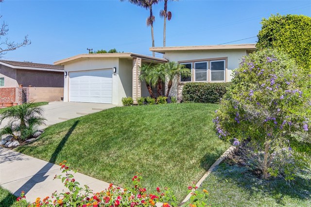 Photo of 925 Marvista Avenue, Seal Beach, CA 90740