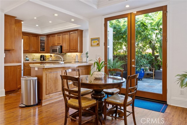 2111 Huntington Lane, Redondo Beach, California 90278, 4 Bedrooms Bedrooms, ,3 BathroomsBathrooms,Residential,Sold,Huntington,SB21061601