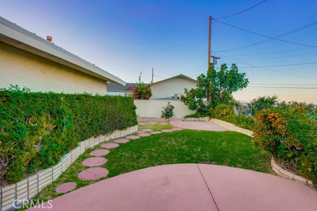 2143 Velez Drive, Rancho Palos Verdes, California 90275, 3 Bedrooms Bedrooms, ,2 BathroomsBathrooms,Residential,Sold,Velez,SB20181940