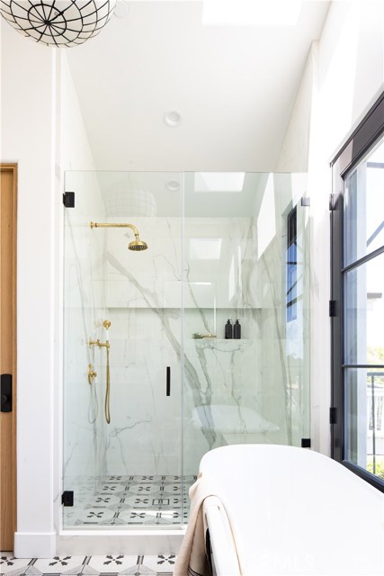 1720 Walnut Avenue, Manhattan Beach, California 90266, 5 Bedrooms Bedrooms, ,4 BathroomsBathrooms,Residential,Sold,Walnut,SB20059383