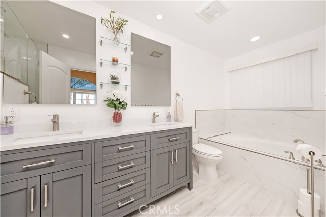 2620 Voorhees Avenue, Redondo Beach, California 90278, 3 Bedrooms Bedrooms, ,3 BathroomsBathrooms,Residential,Sold,Voorhees,SB20129080