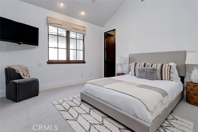 3212 Maple Avenue, Manhattan Beach, California 90266, 5 Bedrooms Bedrooms, ,2 BathroomsBathrooms,Residential,Sold,Maple,SB21060468