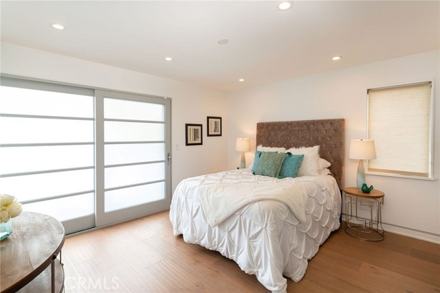 2219 Graham Avenue, Redondo Beach, California 90278, 3 Bedrooms Bedrooms, ,1 BathroomBathrooms,Residential,Sold,Graham,SB19216954