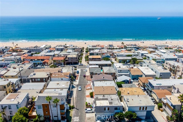 323 34th Street, Manhattan Beach, California 90266, ,Residential Income,Sold,34th,SB21063659