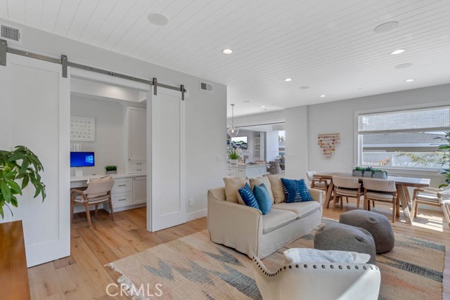 1307 Gertruda Avenue, Redondo Beach, California 90277, 5 Bedrooms Bedrooms, ,1 BathroomBathrooms,Residential,Sold,Gertruda,SB21076858