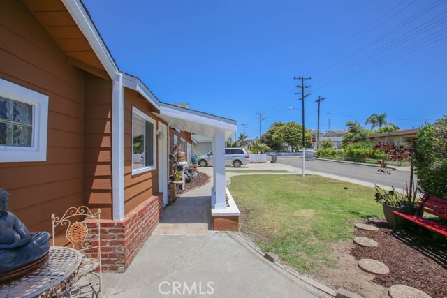 2315 GRAHAM Avenue, Redondo Beach, California 90278, 5 Bedrooms Bedrooms, ,2 BathroomsBathrooms,Residential,Sold,GRAHAM,OC19124493