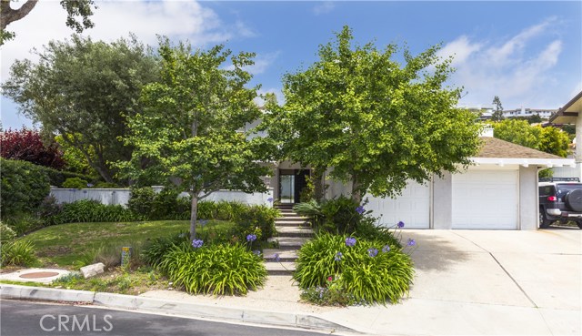 1812 Via Estudillo, Palos Verdes Estates, California 90274, 4 Bedrooms Bedrooms, ,3 BathroomsBathrooms,Residential,Sold,Via Estudillo,SB17065714