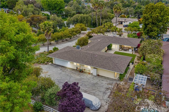 2 Branding Iron Lane, Rolling Hills Estates, California 90274, 4 Bedrooms Bedrooms, ,5 BathroomsBathrooms,Residential,Sold,Branding Iron,PV20092769