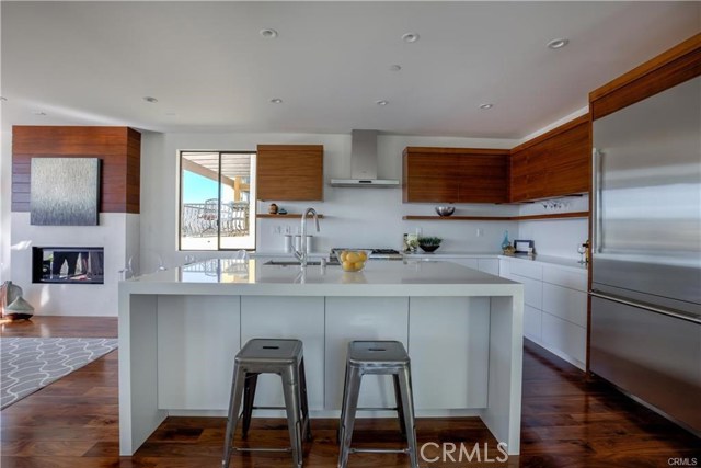 438 Hermosa Avenue, Hermosa Beach, California 90254, 4 Bedrooms Bedrooms, ,3 BathroomsBathrooms,Residential,Sold,Hermosa,PV18010706