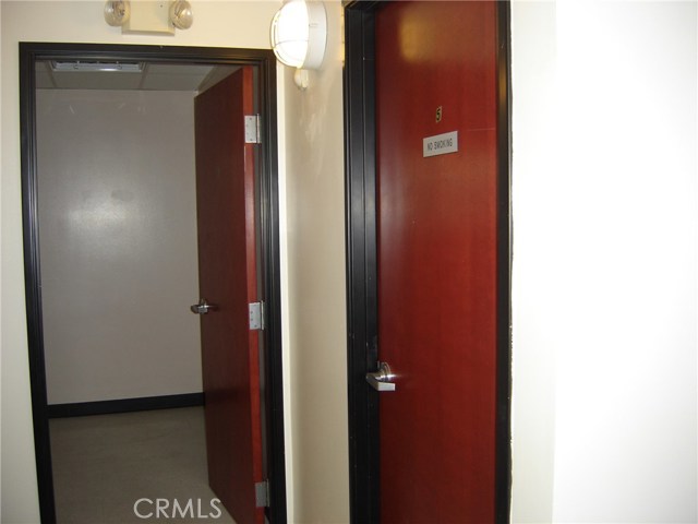 8th, 92411, ,Commercial,For Sale,8th,EV20129321