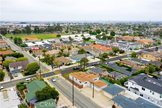 2200 Robinson Street, Redondo Beach, California 90278, 3 Bedrooms Bedrooms, ,2 BathroomsBathrooms,Residential,Sold,Robinson,PW21102931