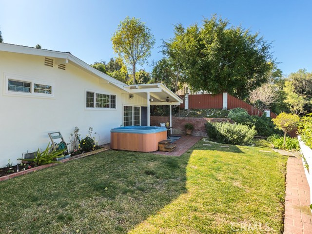 2307 Carriage Drive, Rolling Hills Estates, California 90274, 4 Bedrooms Bedrooms, ,3 BathroomsBathrooms,Residential,Sold,Carriage,PV20021697