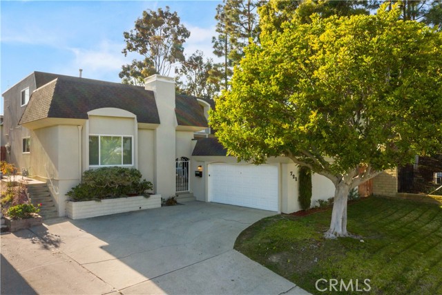 721 Prospect Avenue, Redondo Beach, California 90277, 4 Bedrooms Bedrooms, ,2 BathroomsBathrooms,Residential,Sold,Prospect,SB21025933