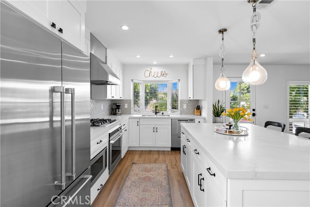 1713 23rd Street, Manhattan Beach, California 90266, 4 Bedrooms Bedrooms, ,3 BathroomsBathrooms,Residential,Sold,23rd,SB21174106