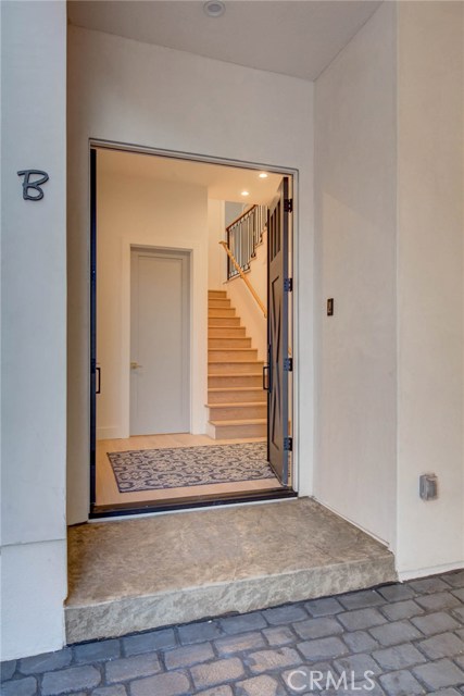 602 Irena Avenue, Redondo Beach, California 90277, 4 Bedrooms Bedrooms, ,4 BathroomsBathrooms,Residential,Sold,Irena,PV19131744