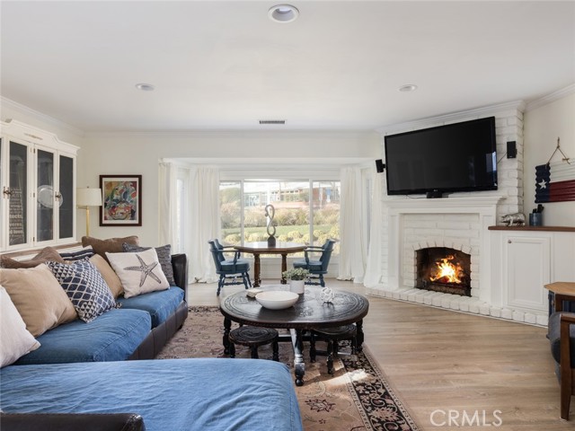 816 Knob Hill Avenue, Redondo Beach, California 90277, 3 Bedrooms Bedrooms, ,2 BathroomsBathrooms,Residential,Sold,Knob Hill,SB21051287