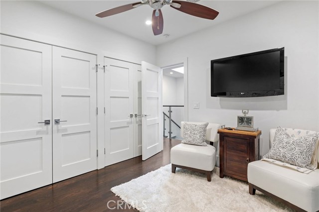716 Manhattan Avenue, Manhattan Beach, California 90266, 3 Bedrooms Bedrooms, ,3 BathroomsBathrooms,Residential,Sold,Manhattan,SB20229192