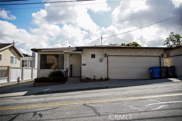 1204 Harkness Lane, Redondo Beach, California 90278, 3 Bedrooms Bedrooms, ,2 BathroomsBathrooms,Residential,Sold,Harkness,SB20063041