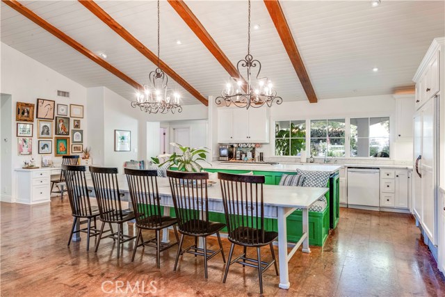 77 Dapplegray Lane, Rolling Hills Estates, California 90274, 5 Bedrooms Bedrooms, ,5 BathroomsBathrooms,Residential,Sold,Dapplegray,PV20159776