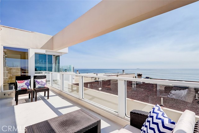 3606 Manhattan Avenue, Manhattan Beach, California 90266, 3 Bedrooms Bedrooms, ,3 BathroomsBathrooms,Residential,Sold,Manhattan,SB20088525