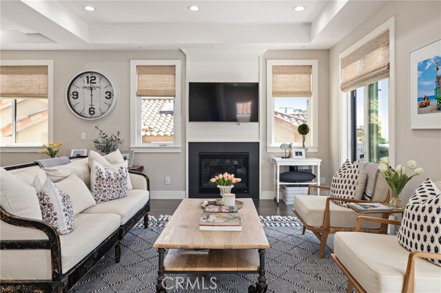 2309 Clark Lane, Redondo Beach, California 90278, 4 Bedrooms Bedrooms, ,3 BathroomsBathrooms,Residential,Sold,Clark,SB21061823