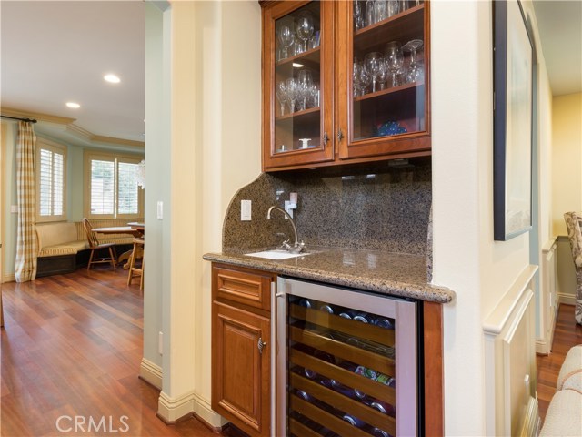 1808 Elm Avenue, Manhattan Beach, California 90266, 5 Bedrooms Bedrooms, ,3 BathroomsBathrooms,Residential,Sold,Elm,SB20235001