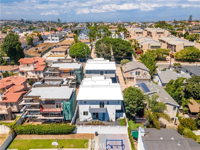 1914 Marshallfield Lane, Redondo Beach, California 90278, 4 Bedrooms Bedrooms, ,3 BathroomsBathrooms,Residential,Sold,Marshallfield,SB20122923