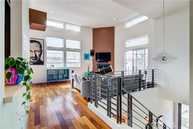 2700 Vanderbilt Lane, Redondo Beach, California 90278, 4 Bedrooms Bedrooms, ,2 BathroomsBathrooms,Residential,Sold,Vanderbilt,SB21081280