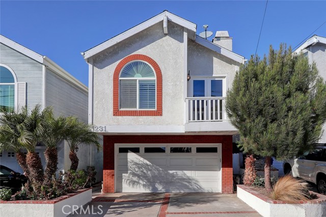 1231 7th Place, Hermosa Beach, California 90254, 3 Bedrooms Bedrooms, ,2 BathroomsBathrooms,Residential,Sold,7th,SB19266684