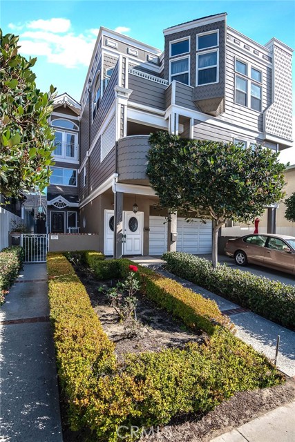 1078 Monterey Blvd, Hermosa Beach, California 90254, 2 Bedrooms Bedrooms, ,2 BathroomsBathrooms,Residential,Sold,Monterey Blvd,SB21004023