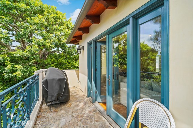 2507 Valley Drive, Manhattan Beach, California 90266, 4 Bedrooms Bedrooms, ,3 BathroomsBathrooms,Residential,Sold,Valley,SB20107984