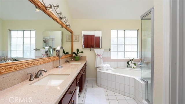 2415 Marshallfield Lane, Redondo Beach, California 90278, 4 Bedrooms Bedrooms, ,3 BathroomsBathrooms,Residential,Sold,Marshallfield,PV20066212