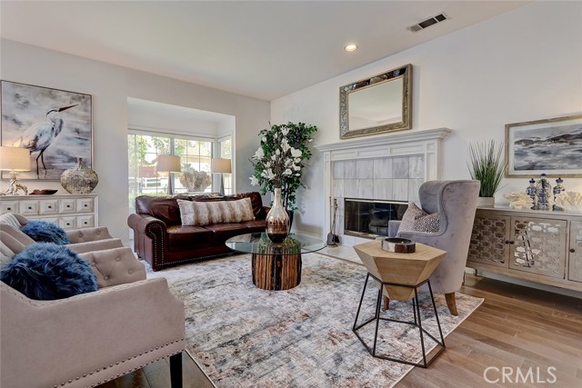 Formal Living Room Area with Adjacent Bay Window