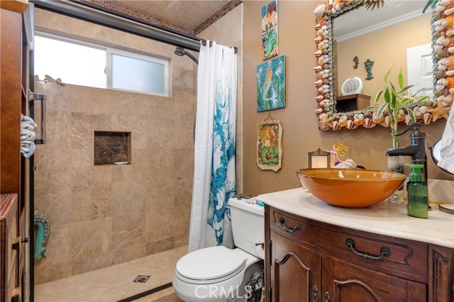 2113 Pullman Lane, Redondo Beach, California 90278, 3 Bedrooms Bedrooms, ,3 BathroomsBathrooms,Residential,Sold,Pullman,SB21045078